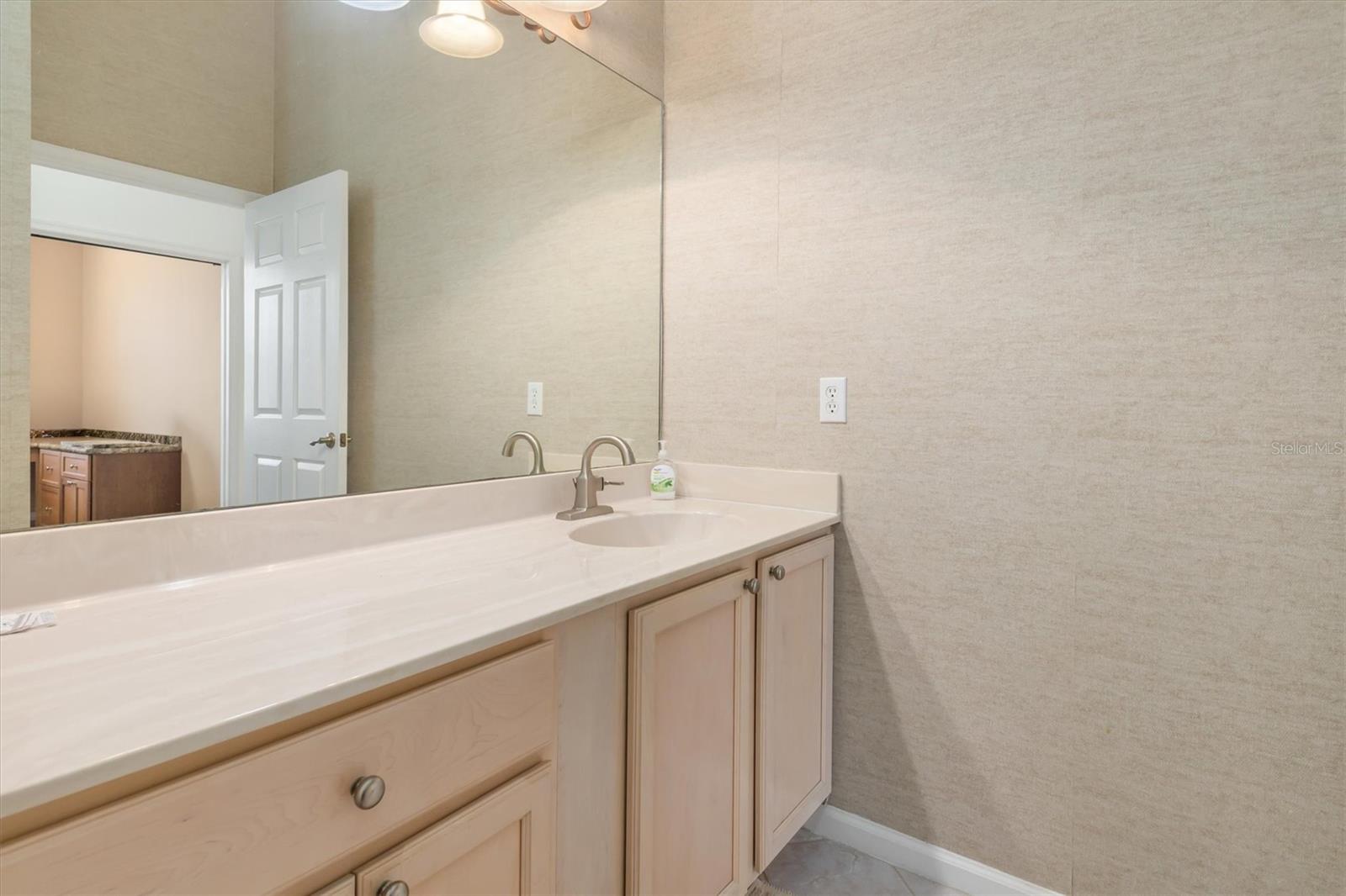 3322 GRAND VISTA CT #203, PORT CHARLOTTE, FL — photo 32
