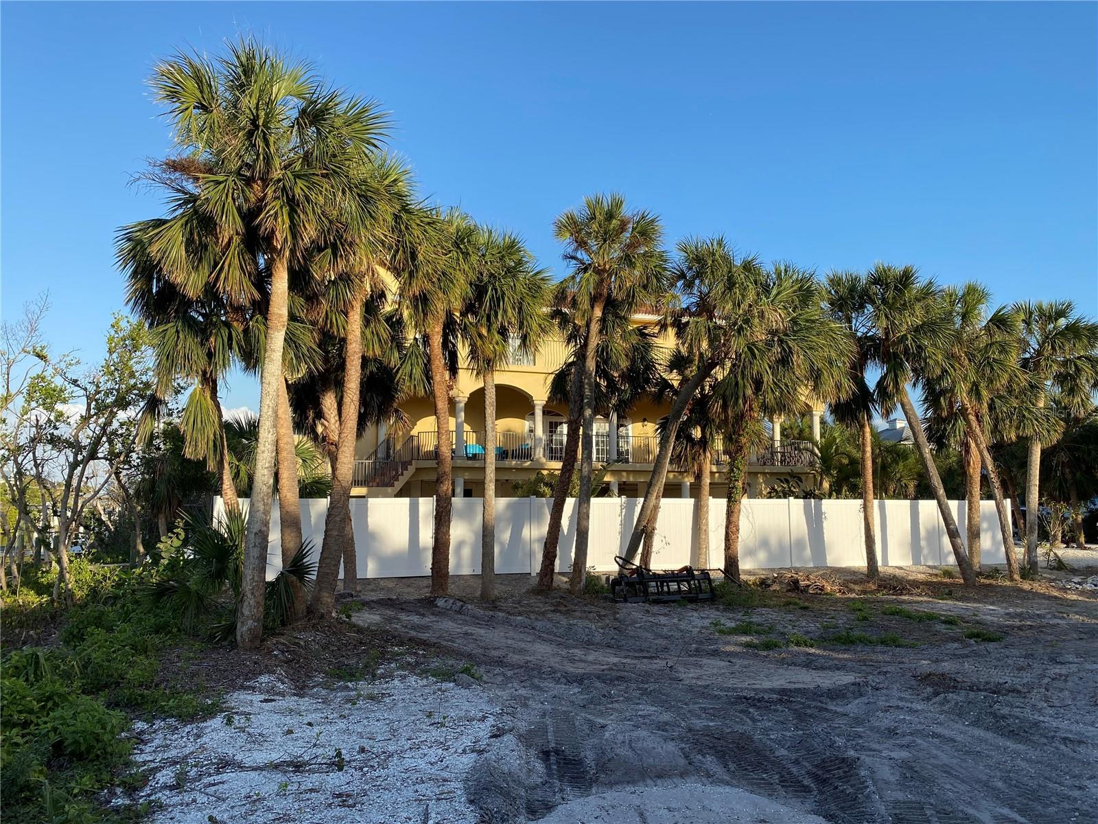 61 PALM DR, PLACIDA, FL
