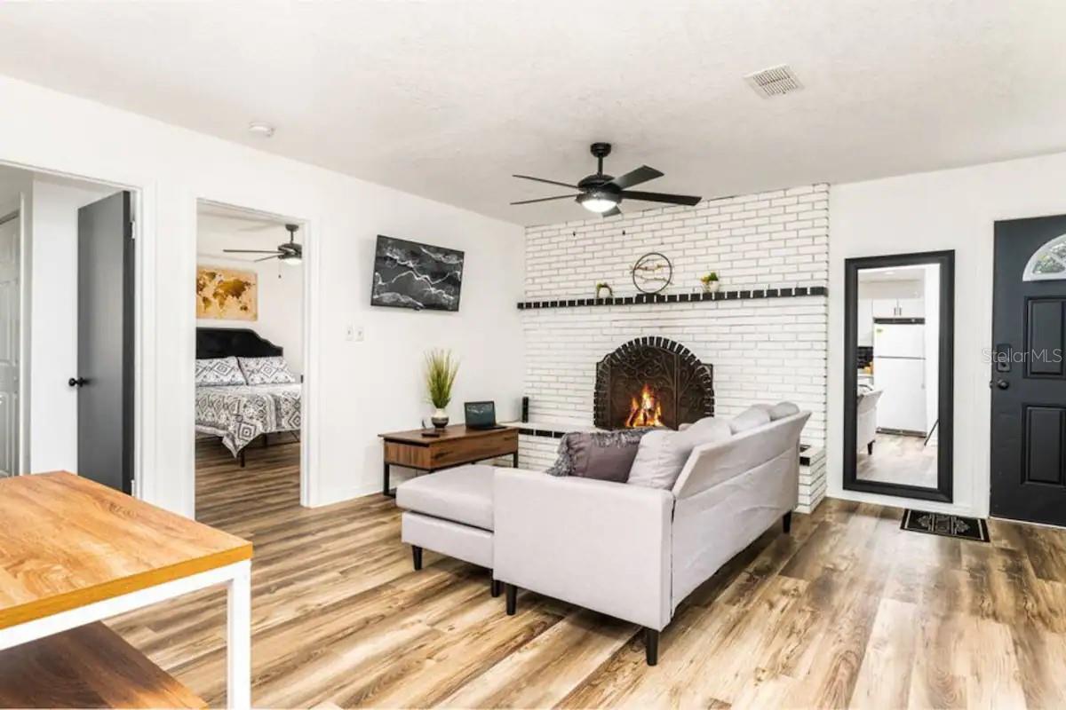2301 CARLTON DR, ORLANDO, FL — photo 3