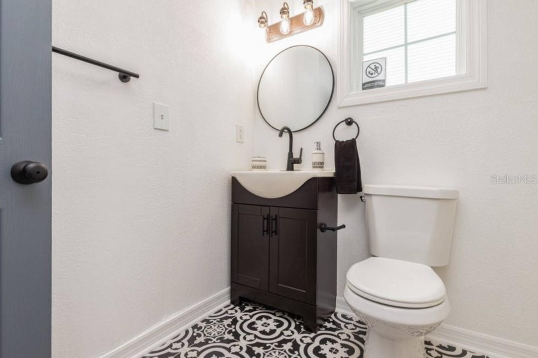 2301 CARLTON DR, ORLANDO, FL — photo 19