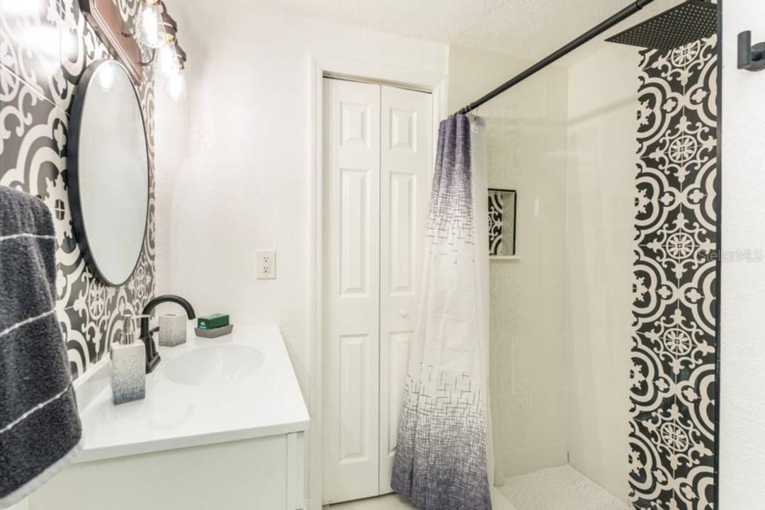 2301 CARLTON DR, ORLANDO, FL — photo 22