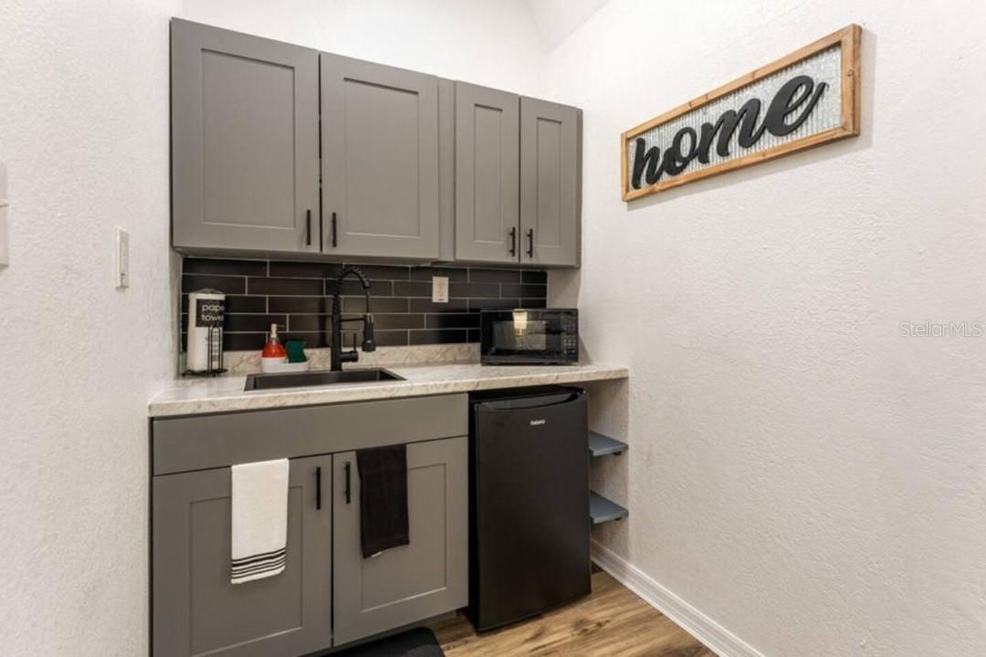 2301 CARLTON DR, ORLANDO, FL — photo 23
