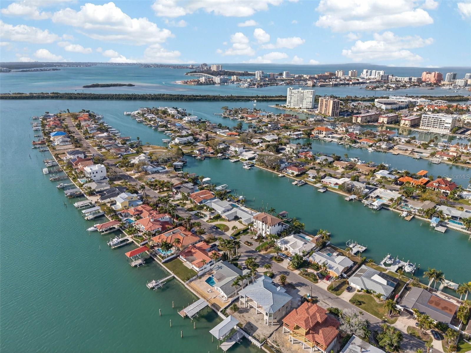 136 WINDWARD IS, CLEARWATER BEACH, FL — photo 10