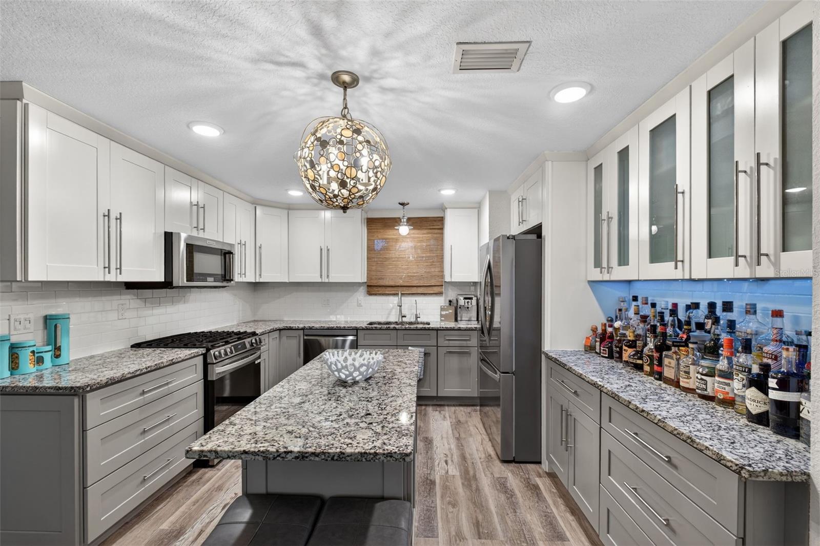 136 WINDWARD IS, CLEARWATER BEACH, FL — photo 22