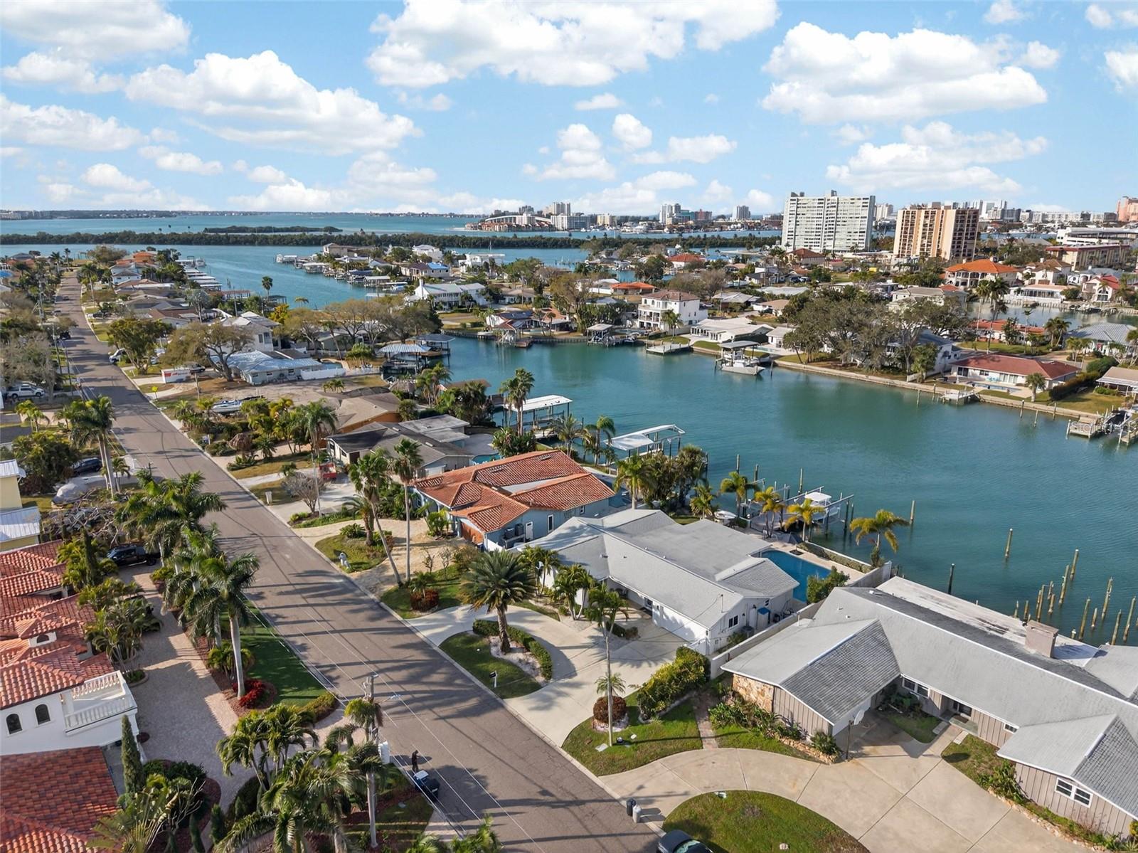 136 WINDWARD IS, CLEARWATER BEACH, FL — photo 47