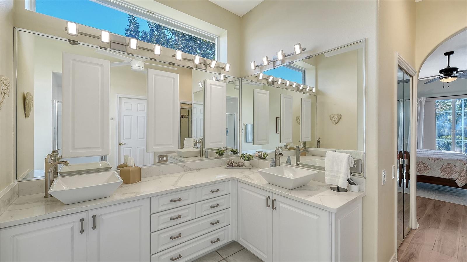 5811 WHITE OAK BAYOU CT, BRADENTON, FL — photo 17