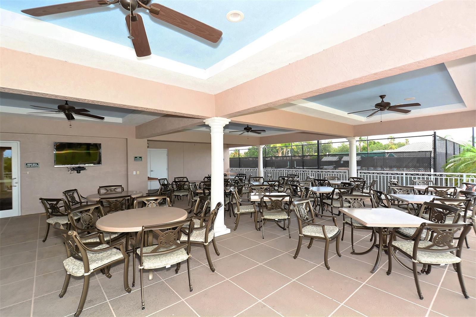 5811 WHITE OAK BAYOU CT, BRADENTON, FL — photo 48