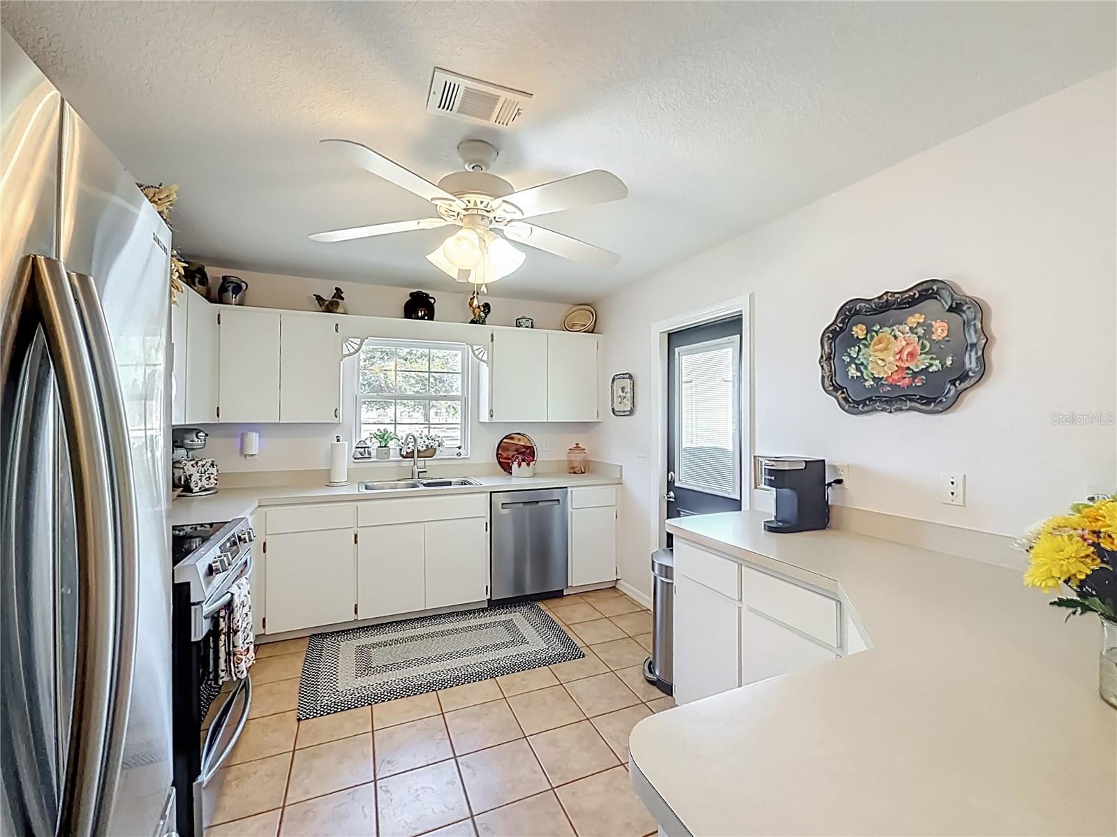 331 SE HIGHWAY 42, SUMMERFIELD, FL — photo 35