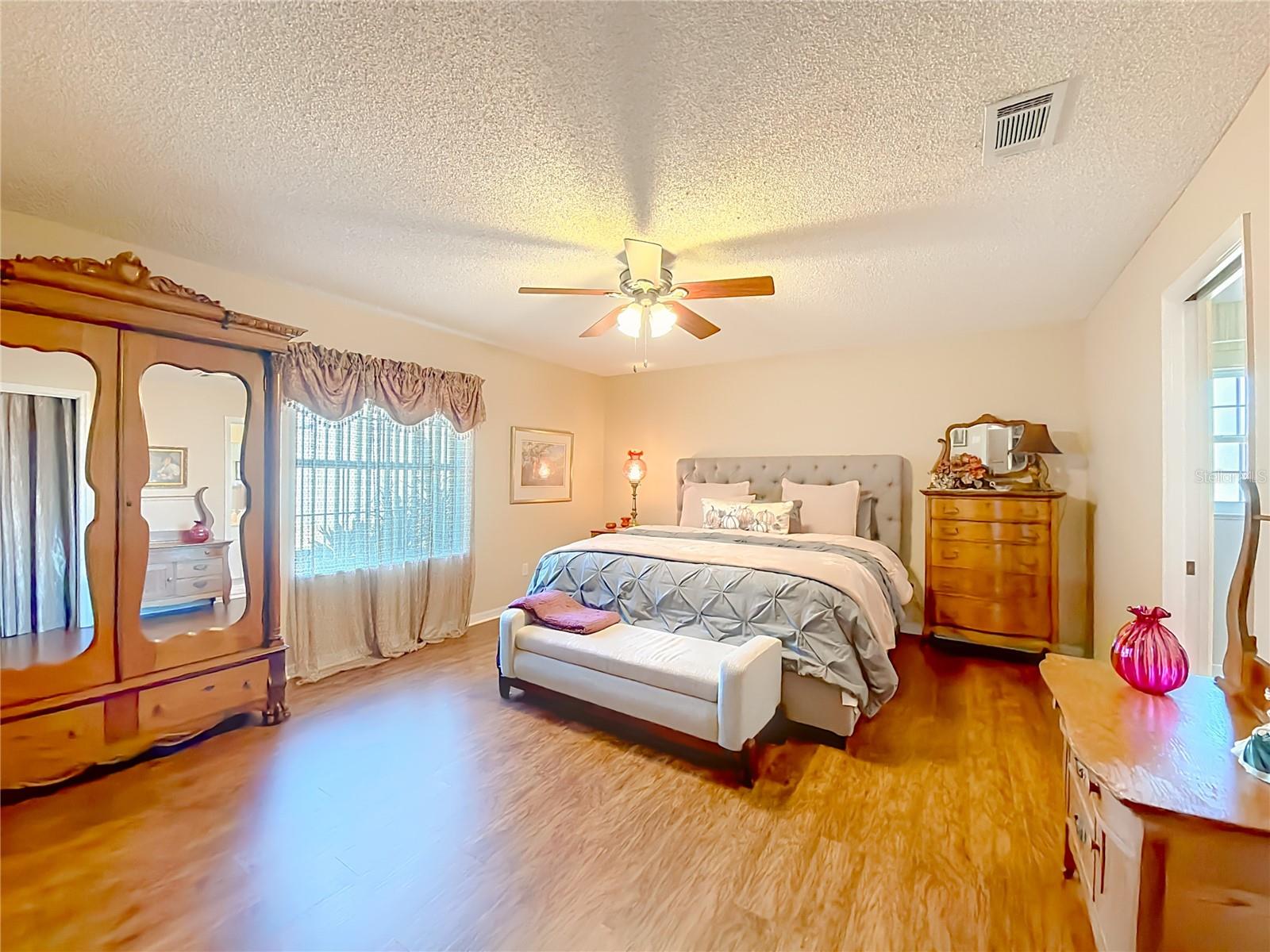 331 SE HIGHWAY 42, SUMMERFIELD, FL — photo 47