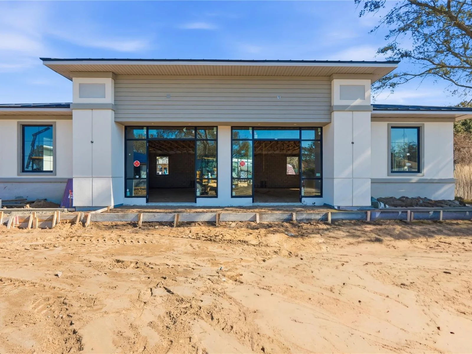 124 SOUTHERN RAILWAY #12, OAKLAND, FL — photo 1