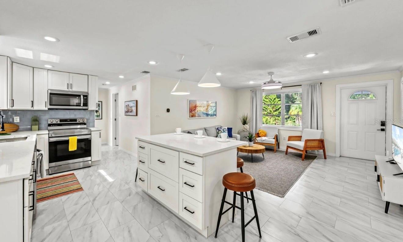 578 COMPANION WAY, LONGBOAT KEY, FL — photo 9