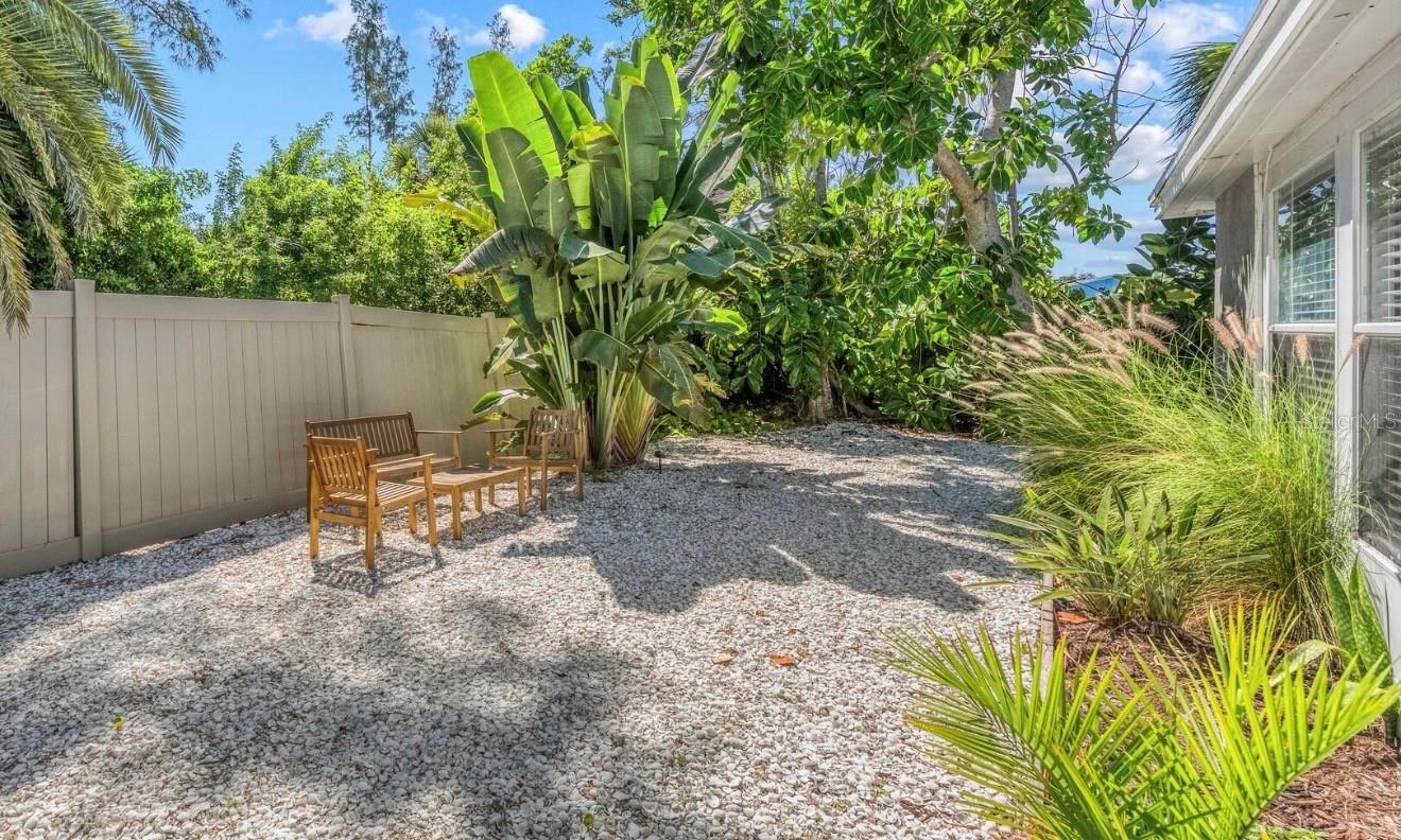 578 COMPANION WAY, LONGBOAT KEY, FL — photo 28