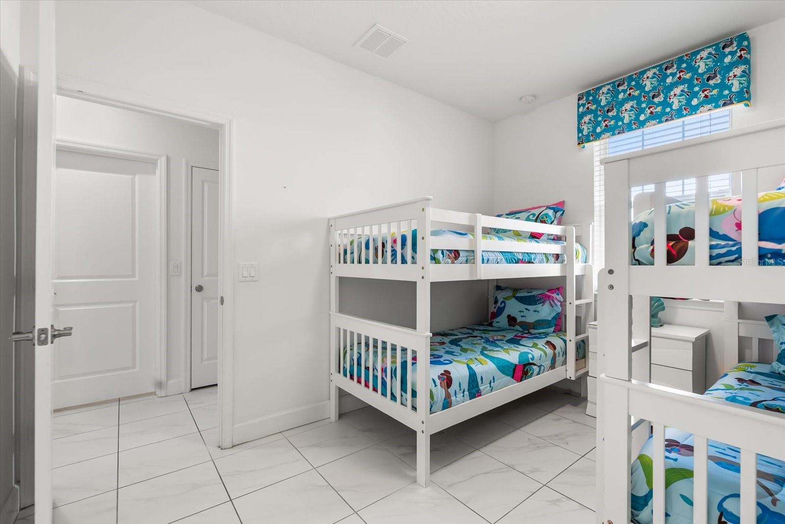 337 CAPTIVA DRIVE, DAVENPORT, FL — photo 16