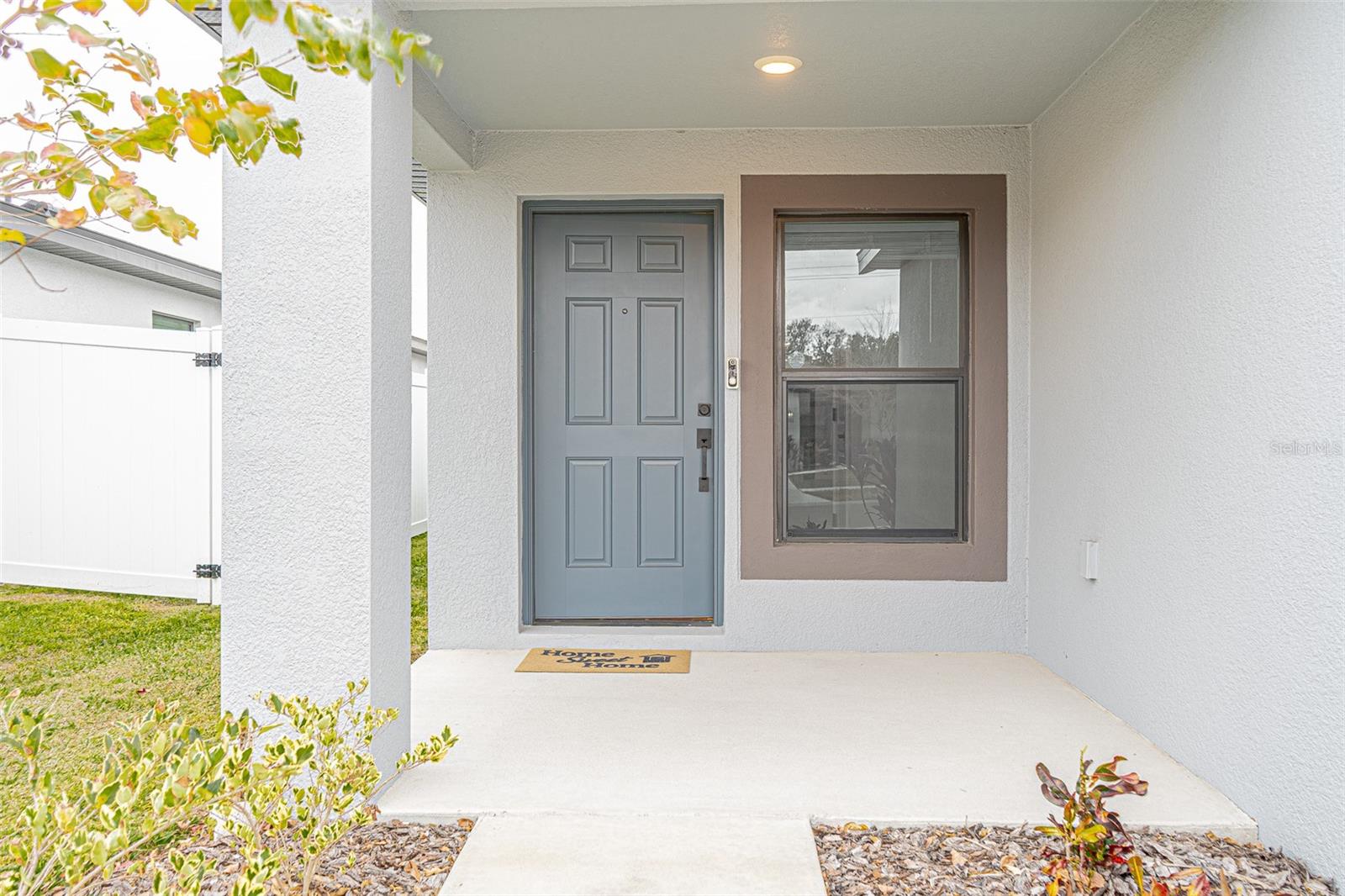 1375 AHOY AVE, TAMPA, FL — photo 2