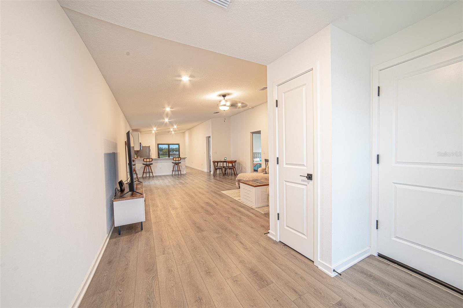 1375 AHOY AVE, TAMPA, FL — photo 3