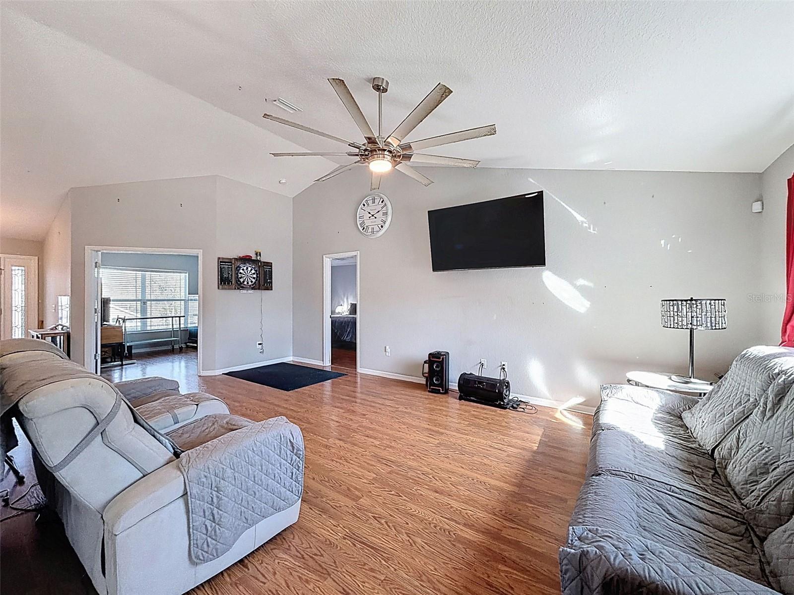 13046 KILDEER RD, WEEKI WACHEE, FL — photo 15