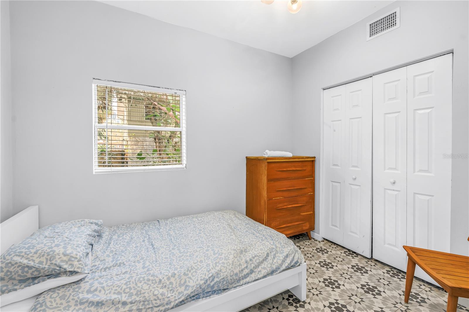 1726 2ND AVE N, ST PETERSBURG, FL — photo 54