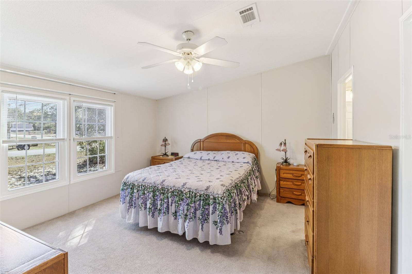 16180 NE 2ND LOOP, SILVER SPRINGS, FL — photo 11