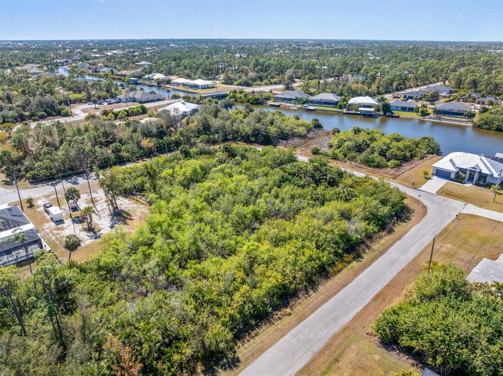 14303 CANDO AVE, PORT CHARLOTTE, FL — photo 12