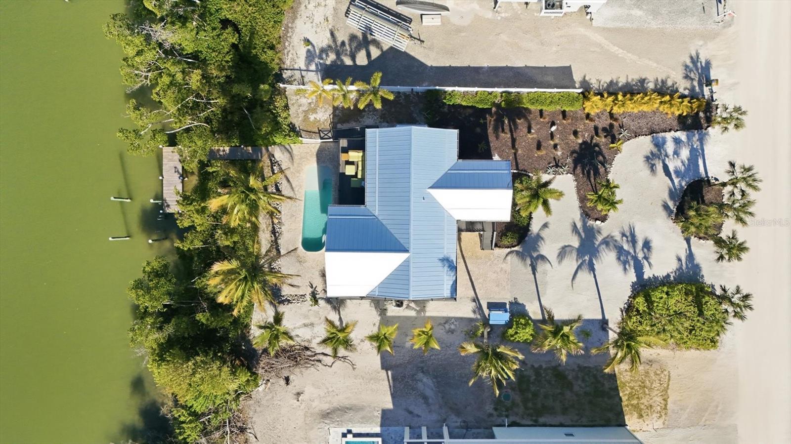 281 BOCILLA DR, PLACIDA, FL — photo 9