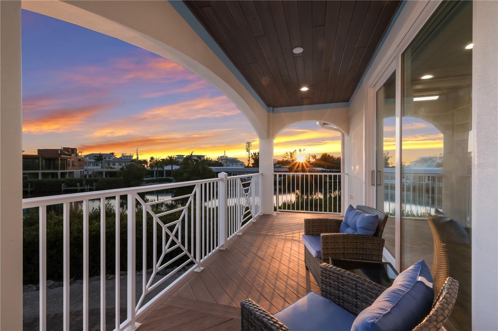 313 HAMMOCK CIR, ANNA MARIA, FL — photo 17