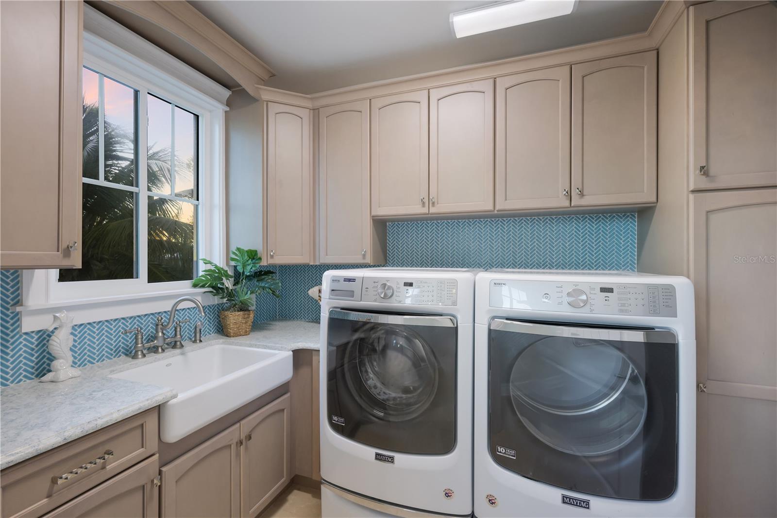 313 HAMMOCK CIR, ANNA MARIA, FL — photo 19