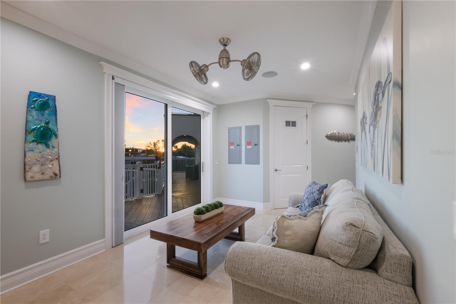 313 HAMMOCK CIR, ANNA MARIA, FL — photo 26