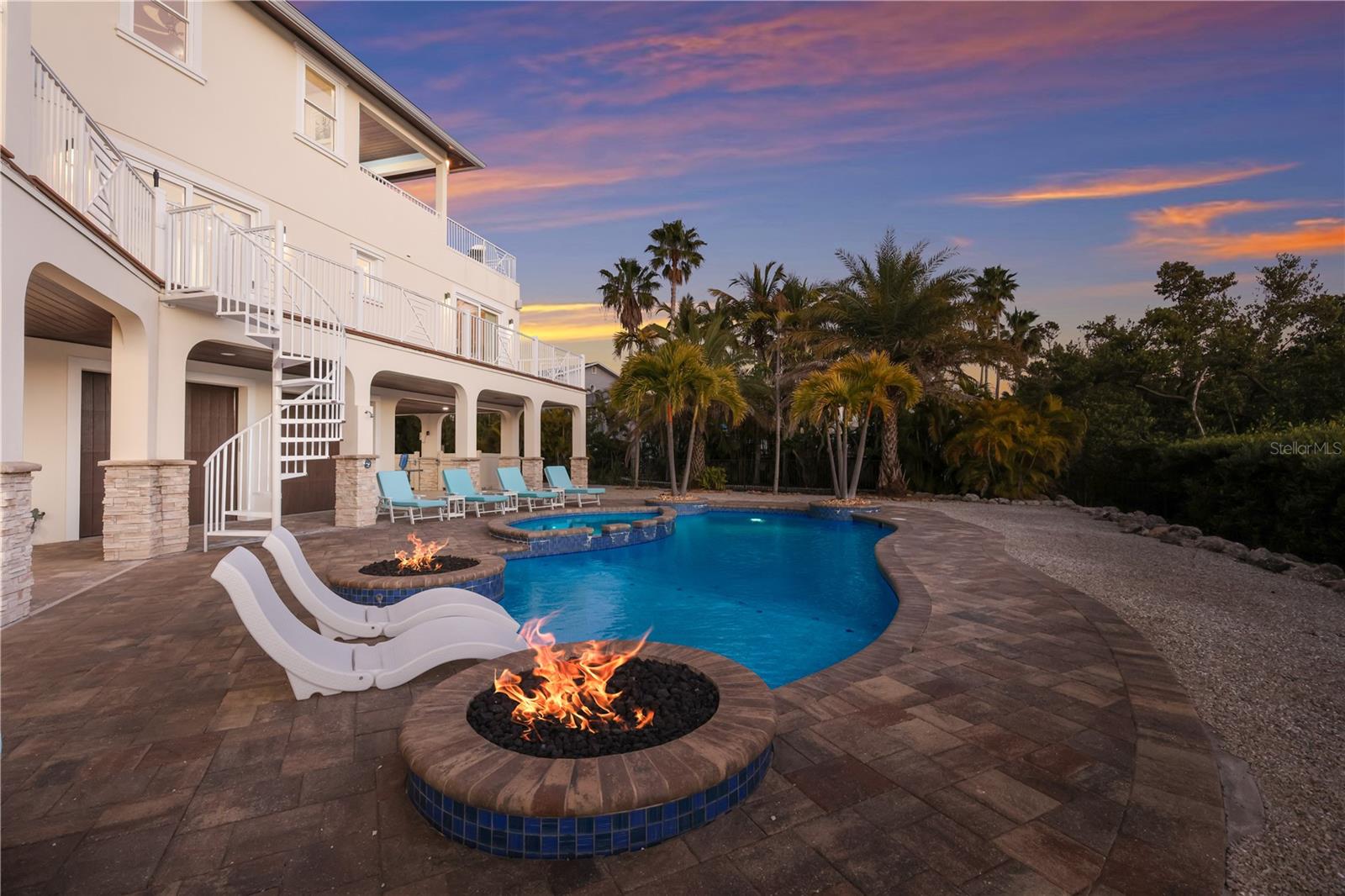 313 HAMMOCK CIR, ANNA MARIA, FL — photo 59