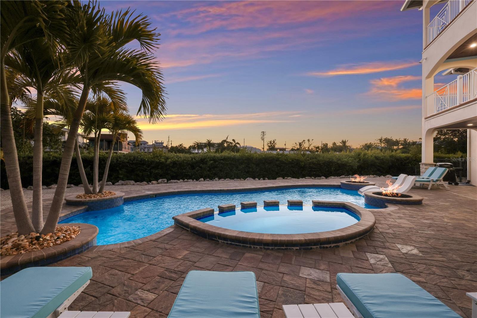 313 HAMMOCK CIR, ANNA MARIA, FL — photo 64