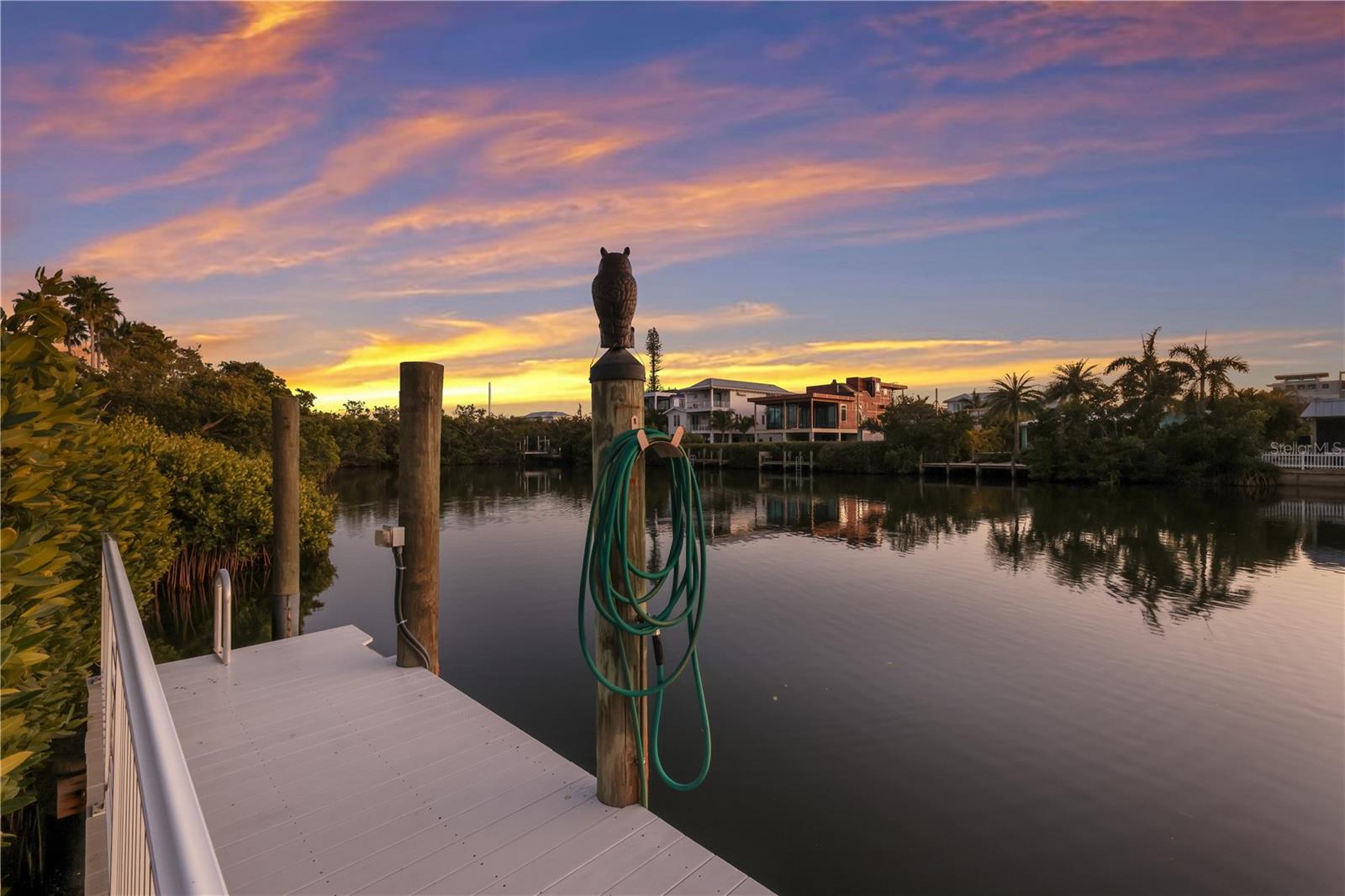 313 HAMMOCK CIR, ANNA MARIA, FL — photo 70