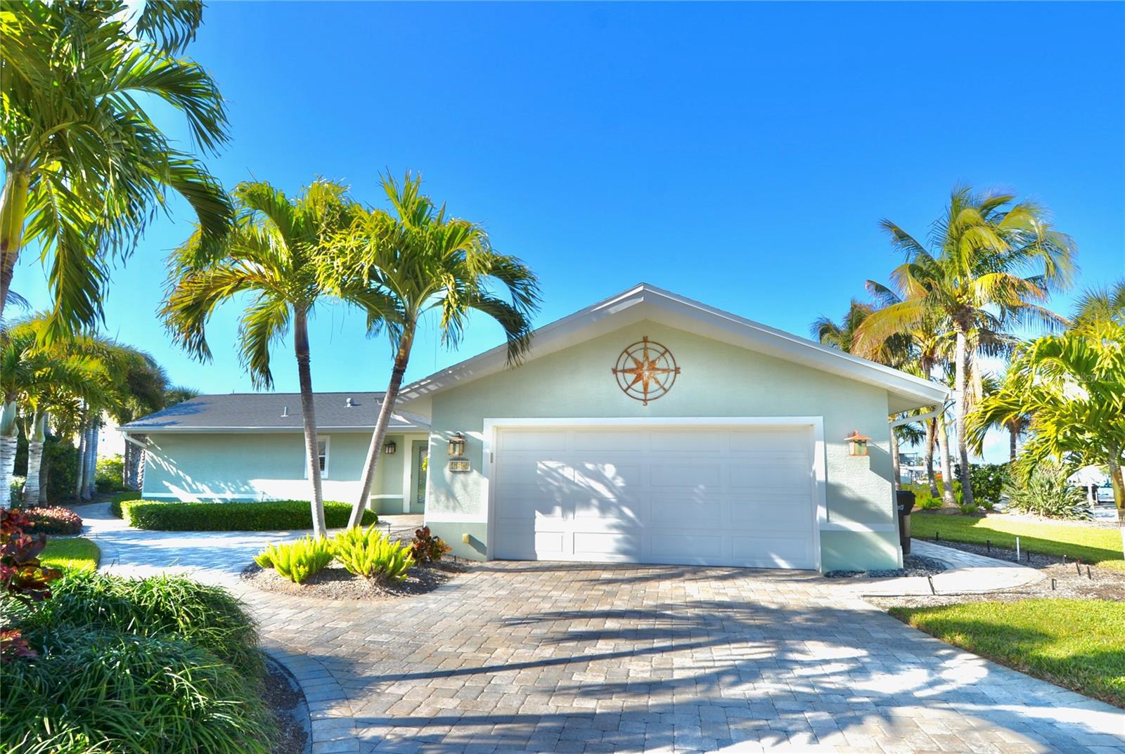 724 EL DORADO DR, VENICE, FL — photo 2