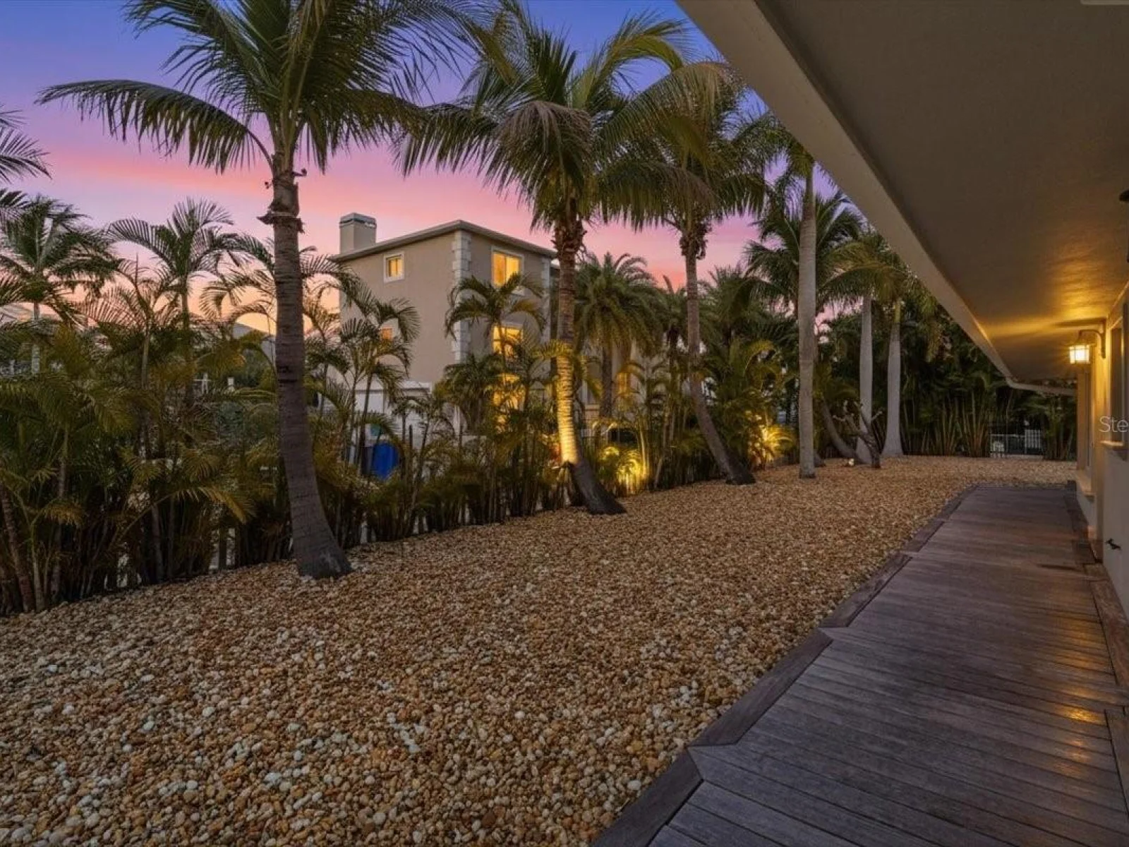 834 JUNGLE QUEEN WAY, LONGBOAT KEY, FL — photo 12
