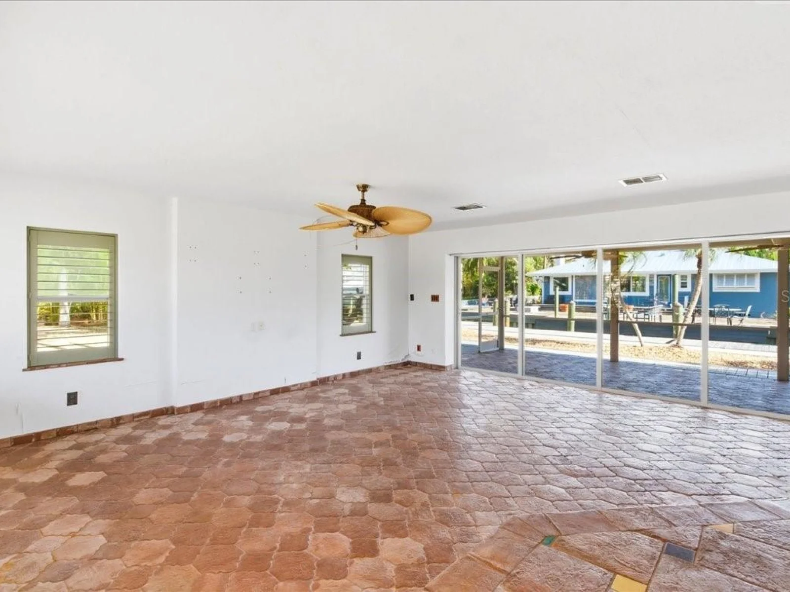 834 JUNGLE QUEEN WAY, LONGBOAT KEY, FL — photo 26