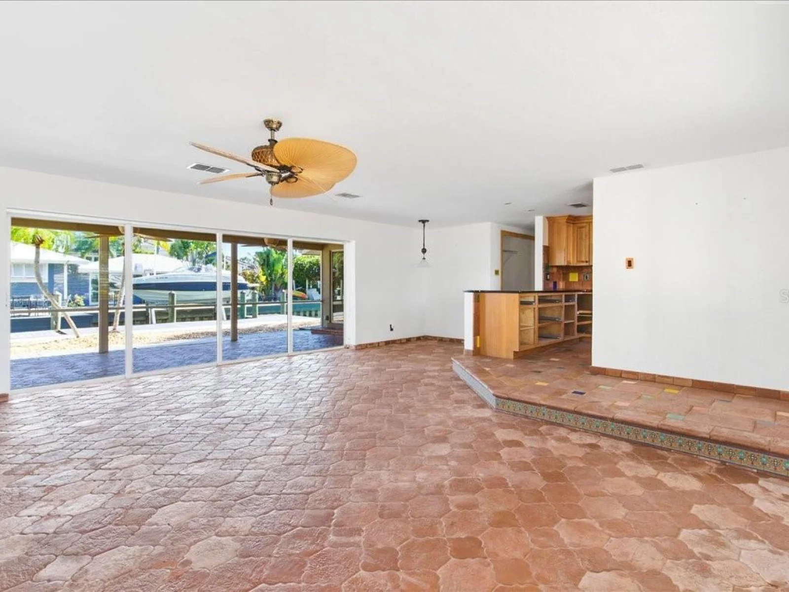 834 JUNGLE QUEEN WAY, LONGBOAT KEY, FL — photo 28