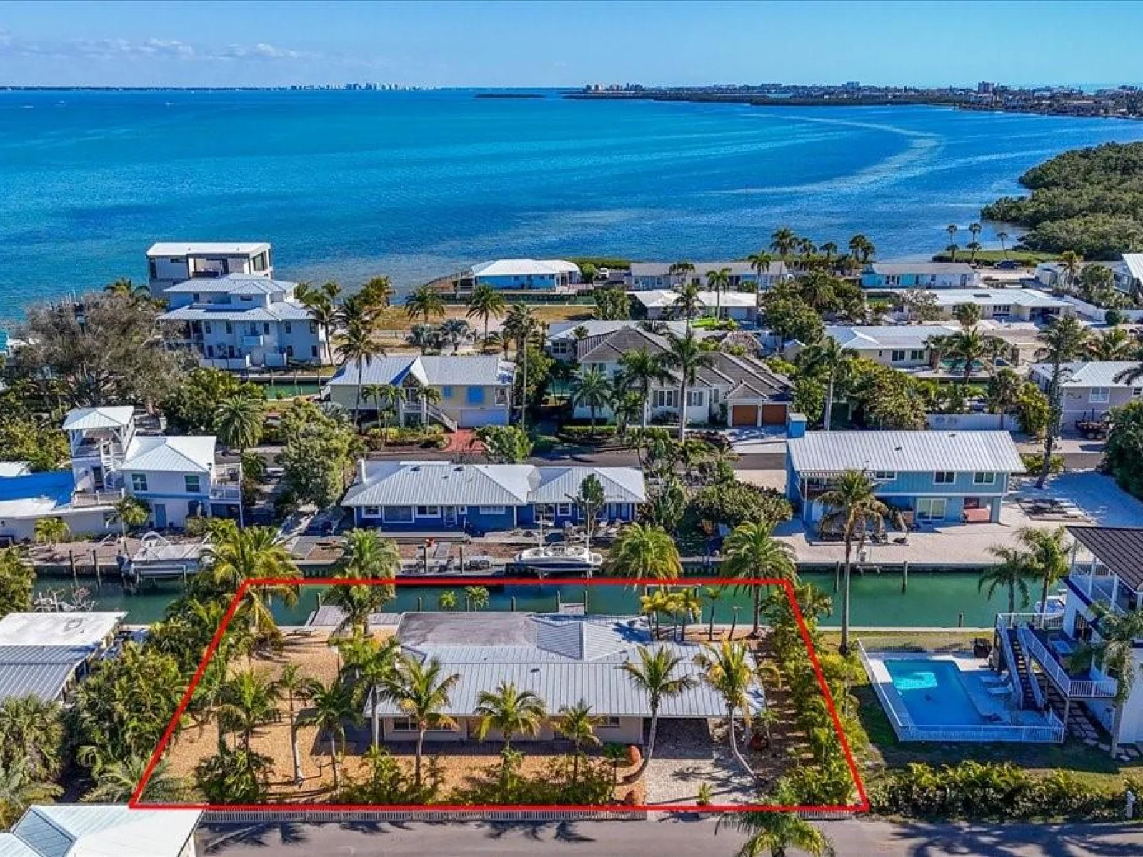 834 JUNGLE QUEEN WAY, LONGBOAT KEY, FL — photo 44