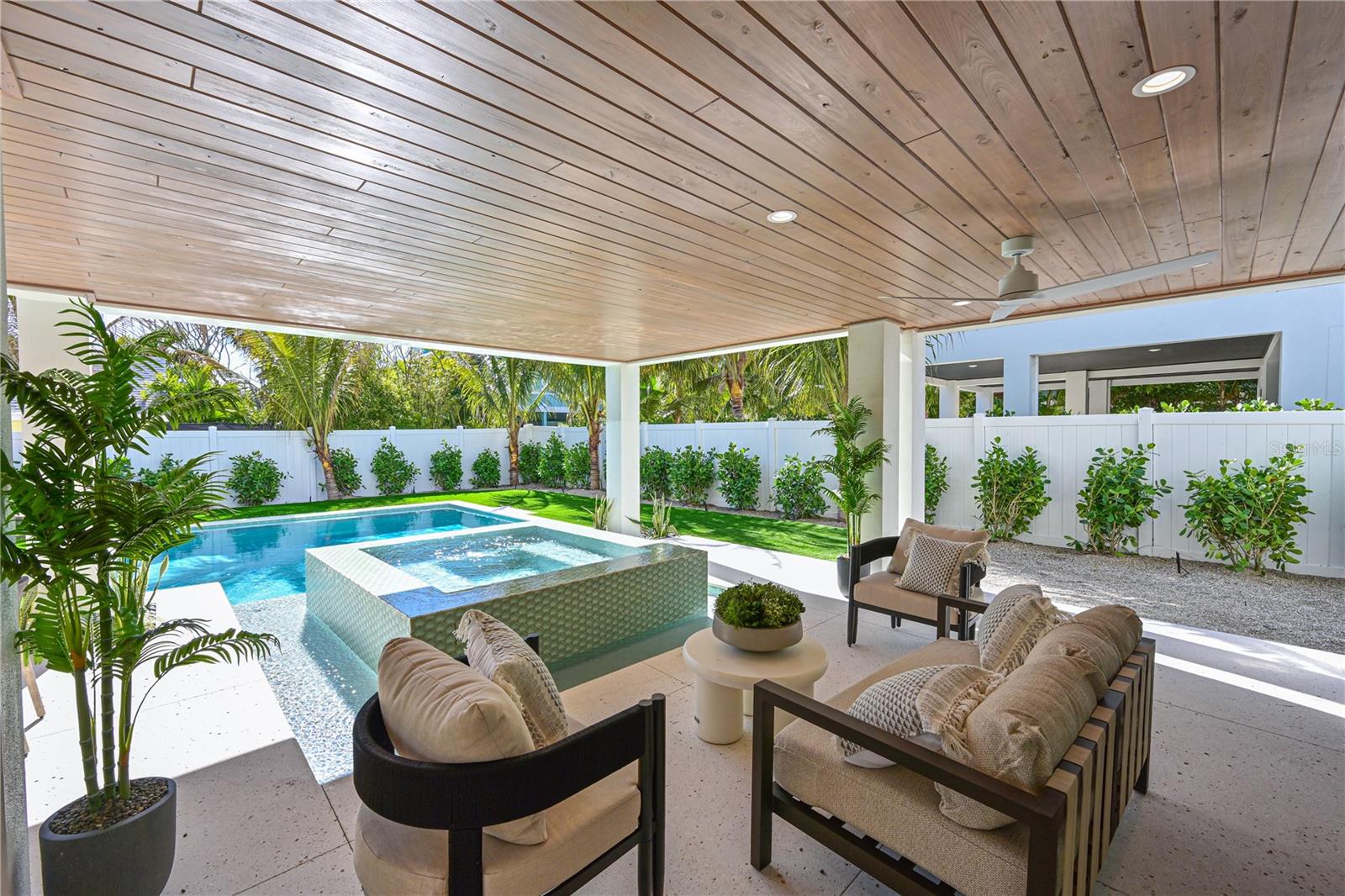 111 PALMETTO AVE, ANNA MARIA, FL — photo 44