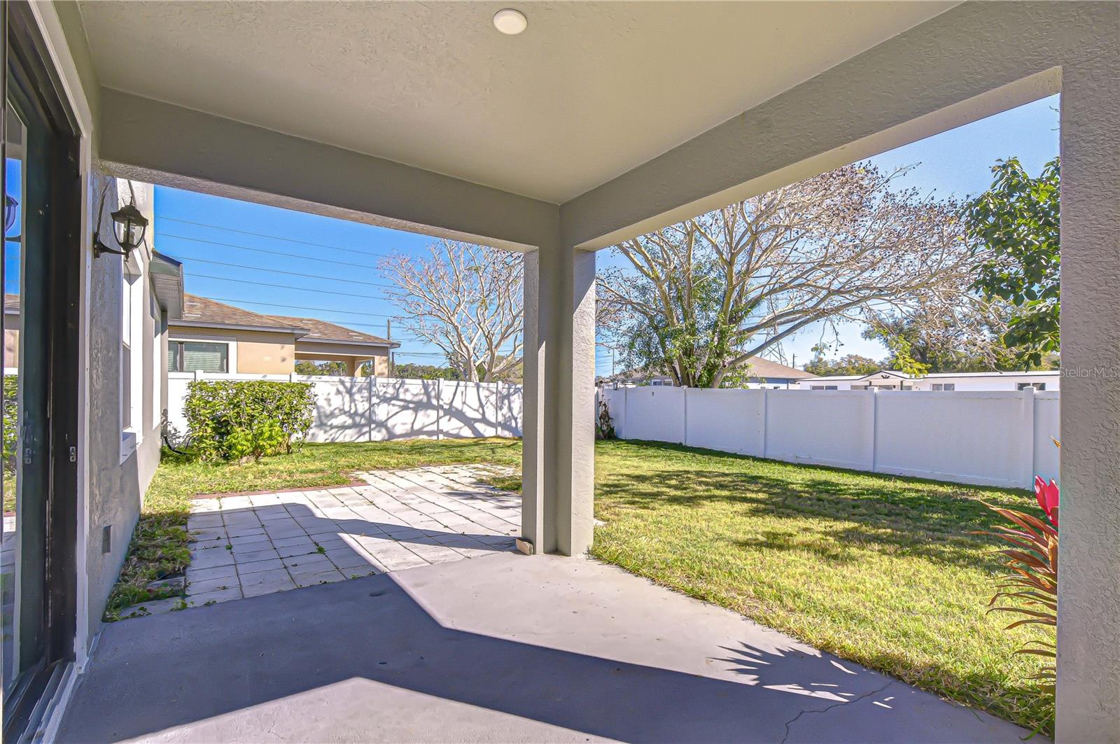 4736 WOODS LANDING LN, TAMPA, FL — photo 30