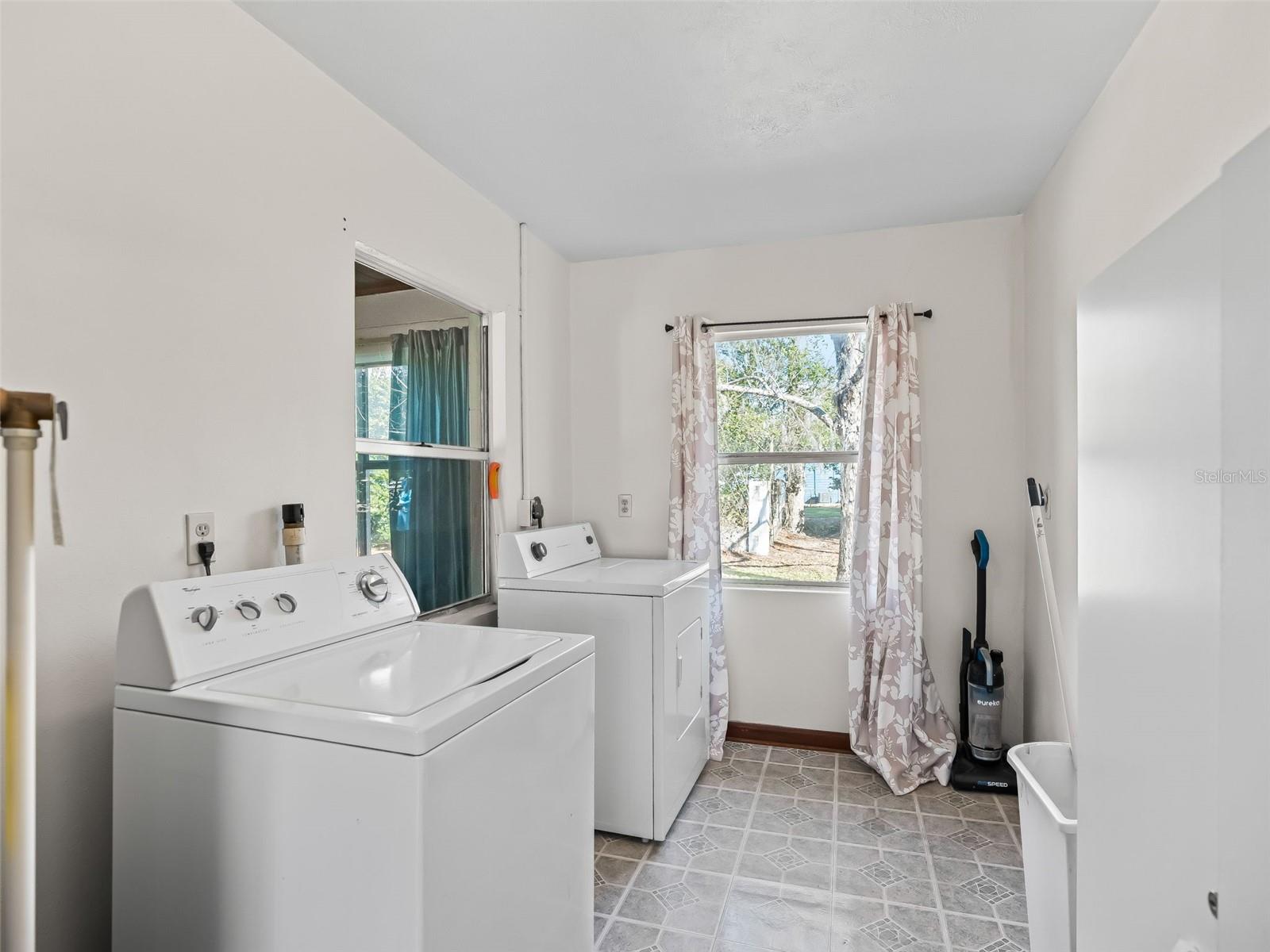 519 HUEY ST, WILDWOOD, FL — photo 30