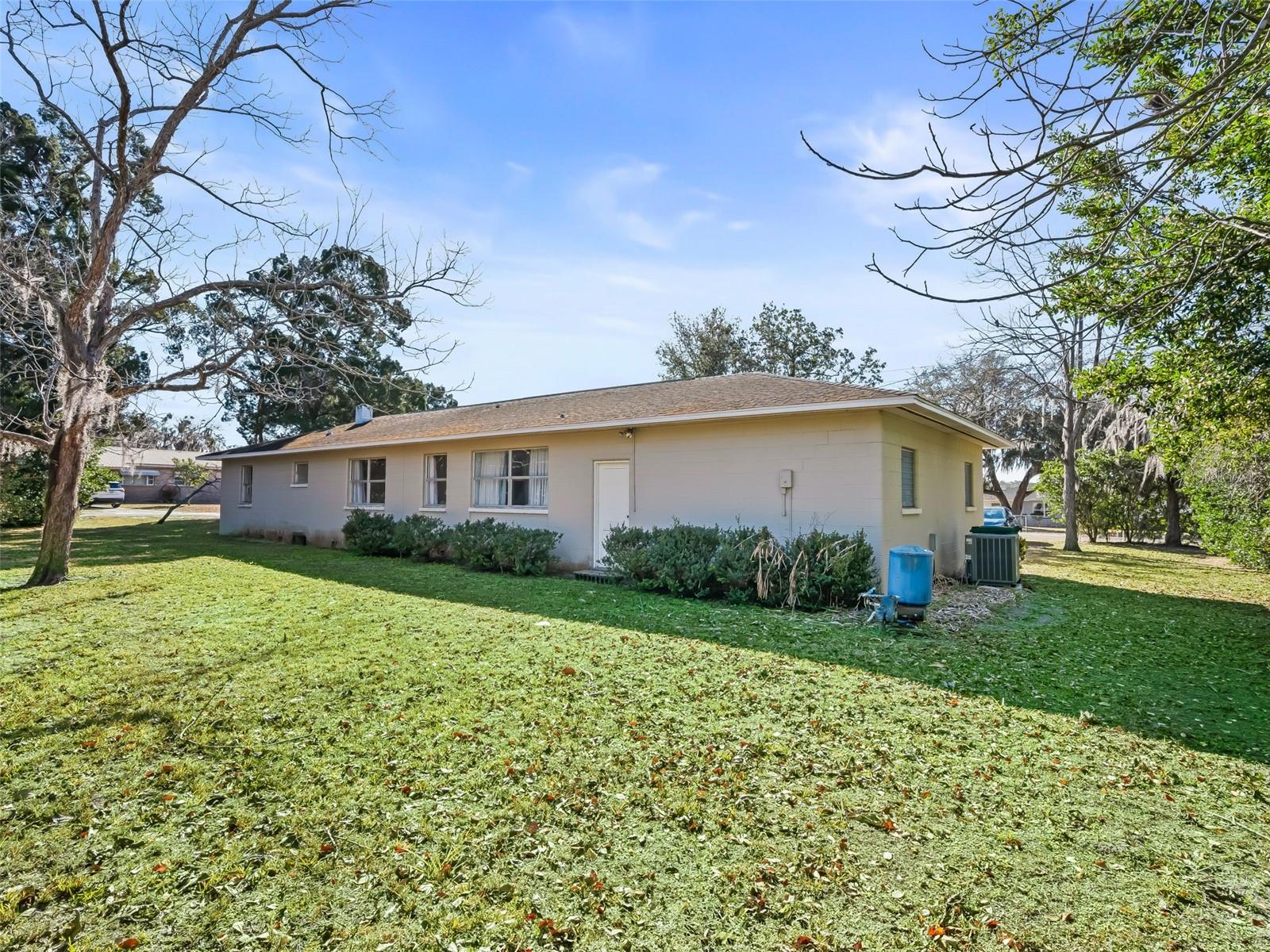 519 HUEY ST, WILDWOOD, FL — photo 35