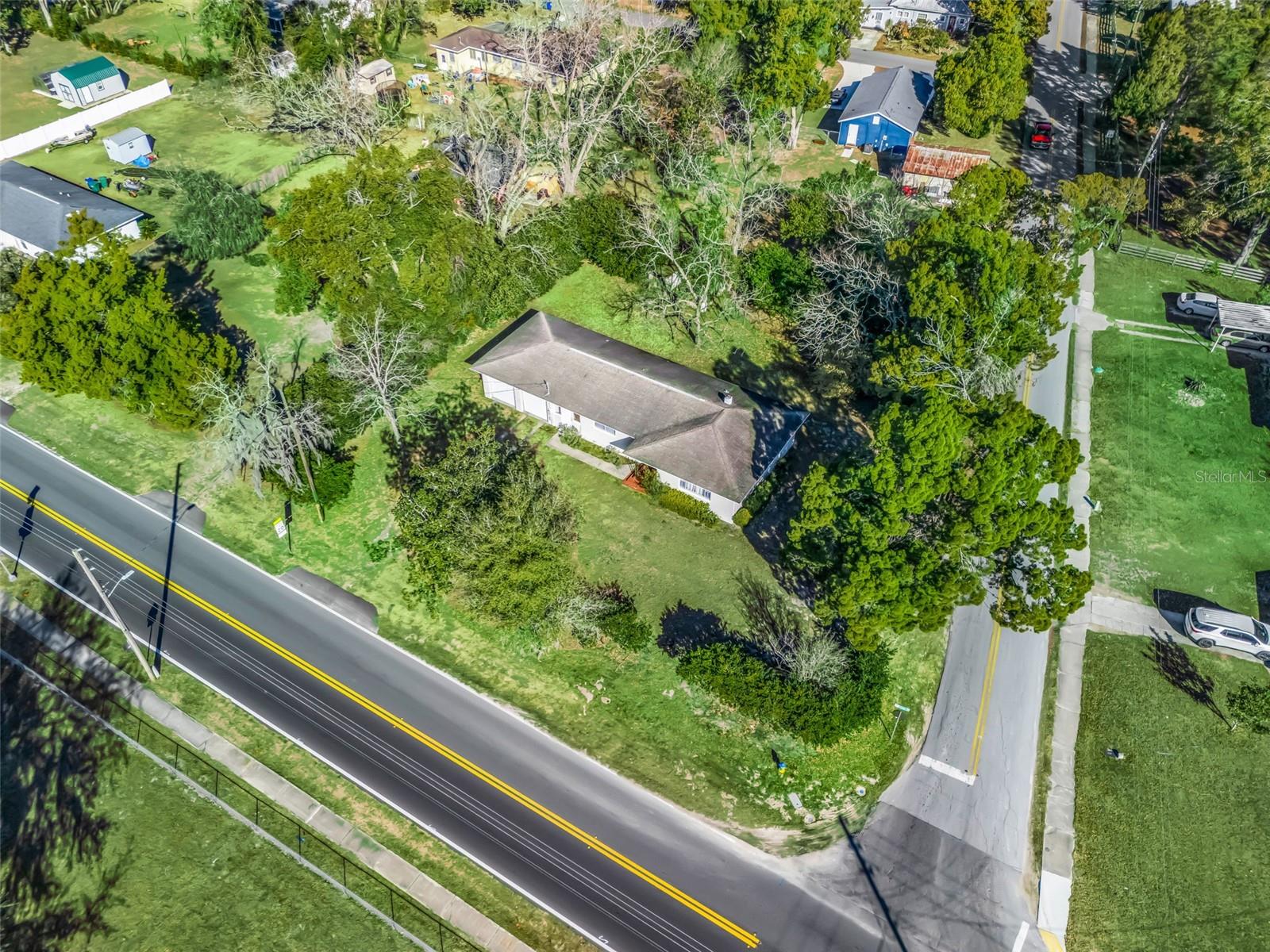519 HUEY ST, WILDWOOD, FL — photo 41