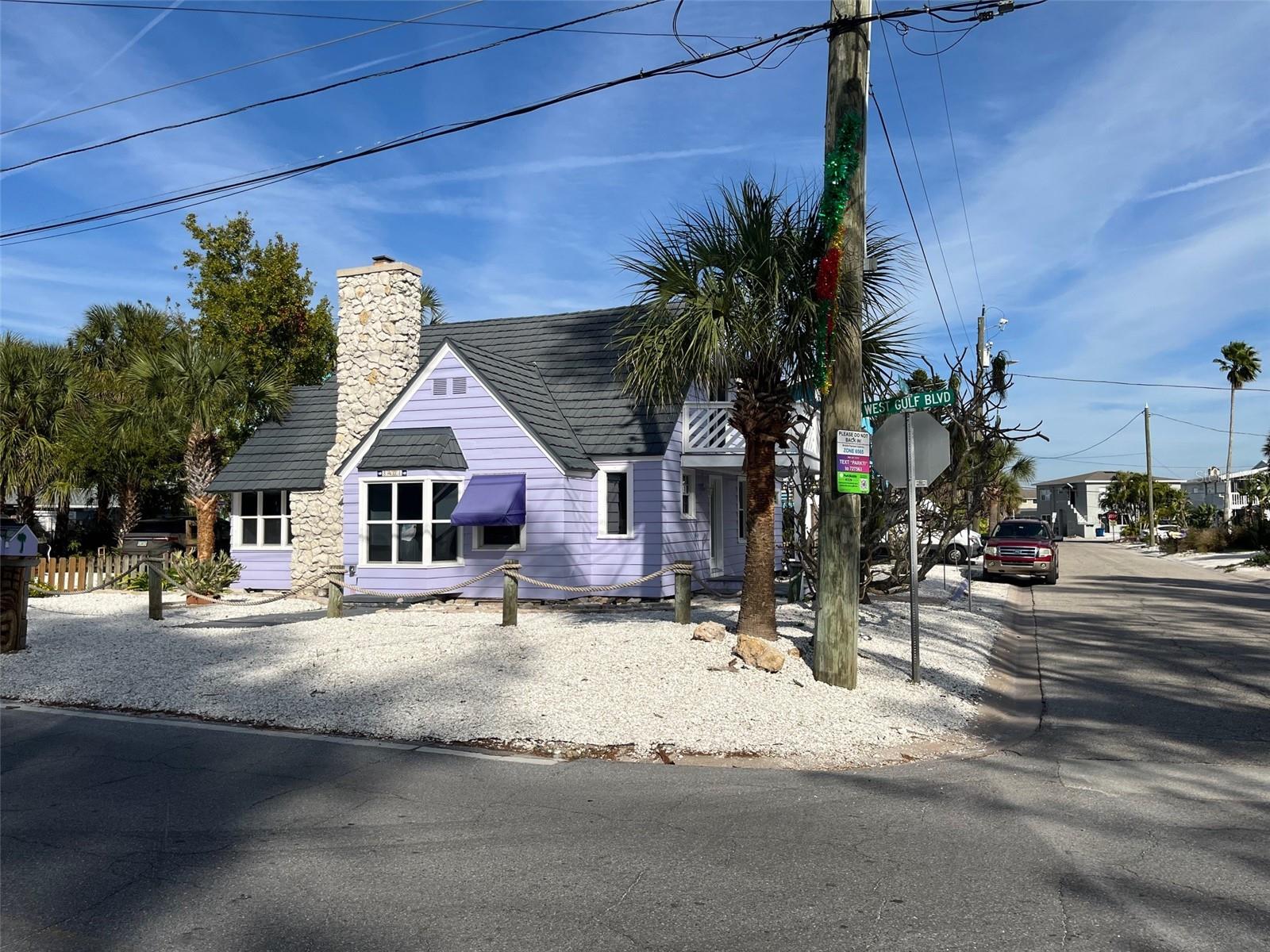 8401 W GULF BLVD, TREASURE ISLAND, FL
