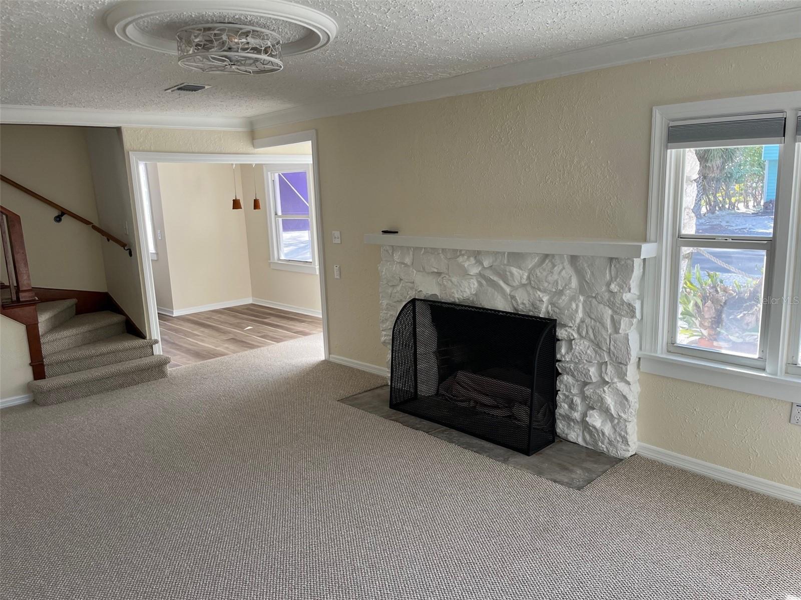 8401 W GULF BLVD, TREASURE ISLAND, FL — photo 7