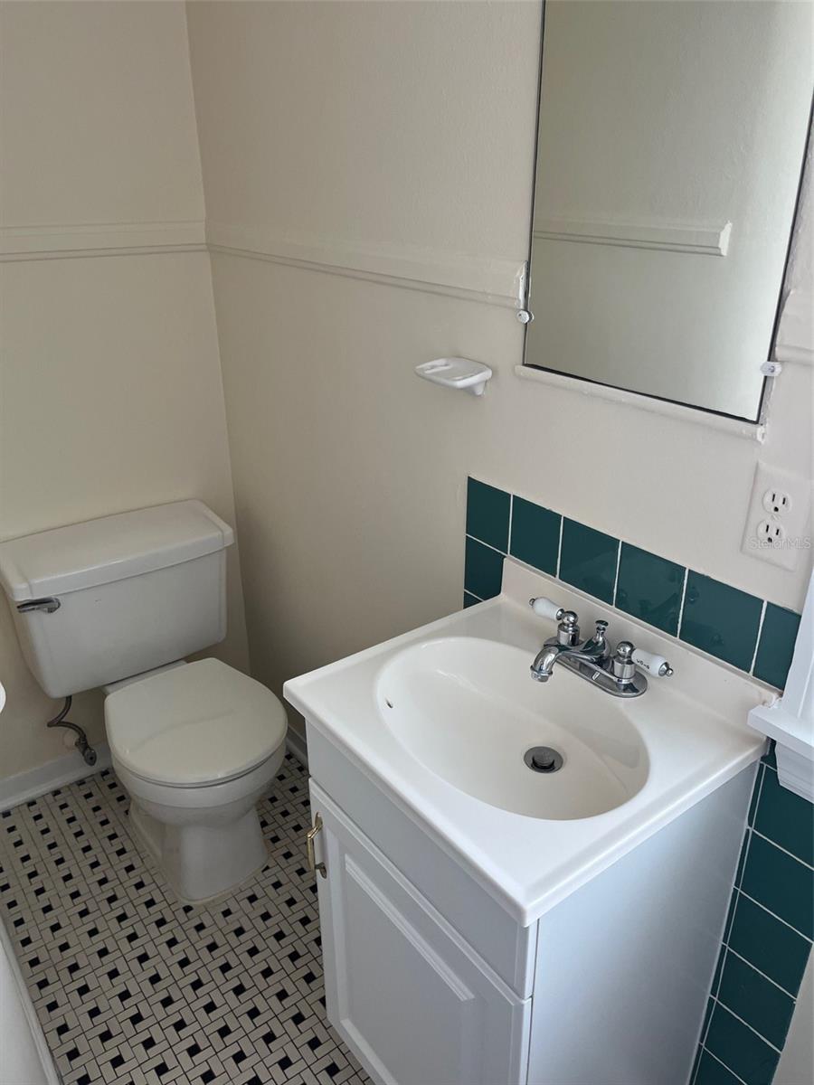 8401 W GULF BLVD, TREASURE ISLAND, FL — photo 12