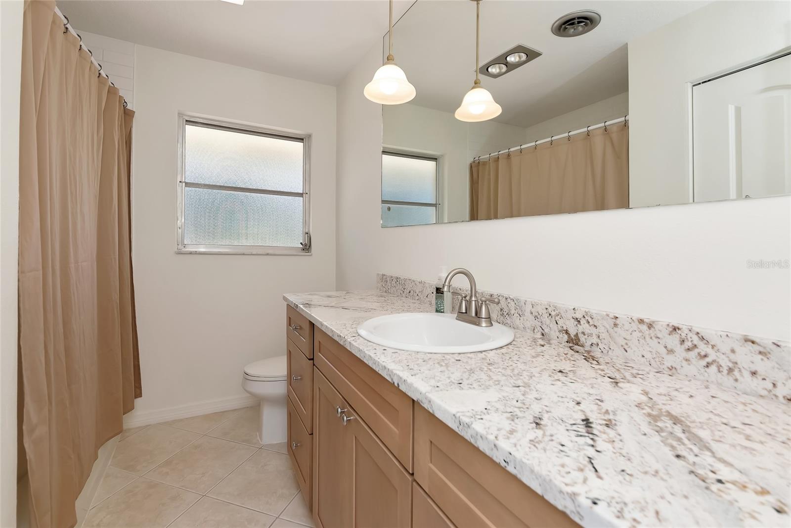 950 OXFORD DR, ENGLEWOOD, FL — photo 25