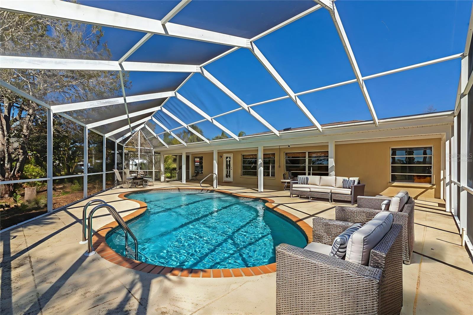 950 OXFORD DR, ENGLEWOOD, FL — photo 28