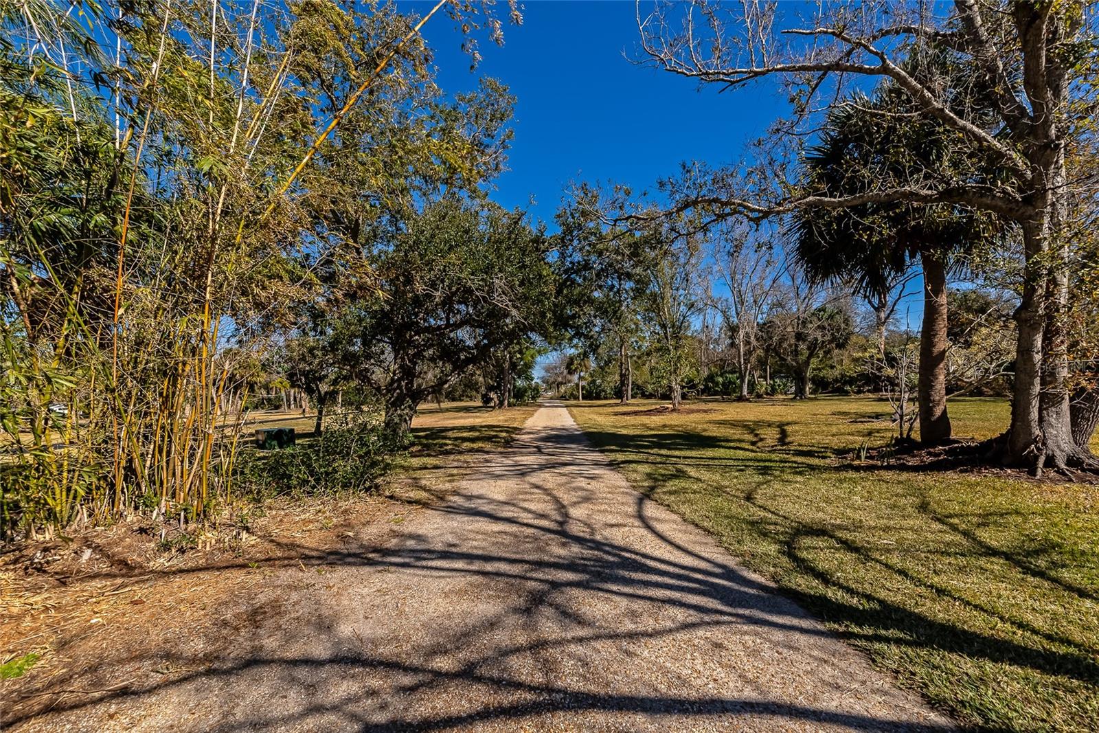 950 OXFORD DR, ENGLEWOOD, FL — photo 50