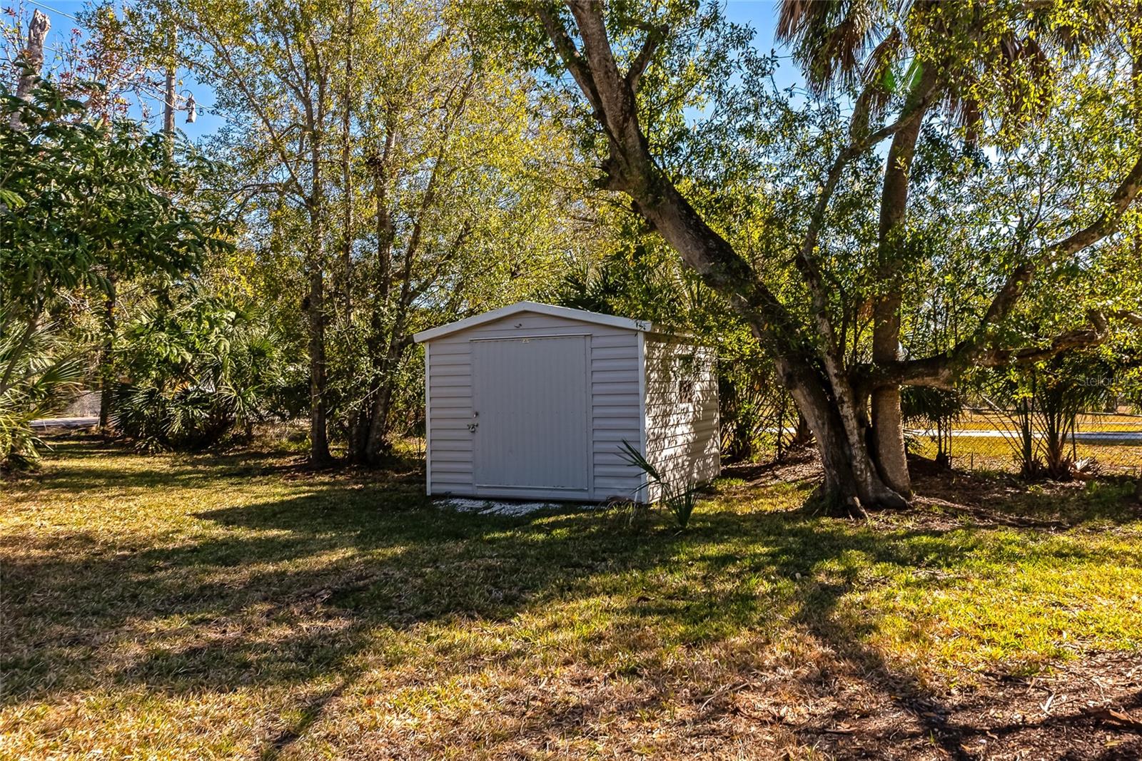 950 OXFORD DR, ENGLEWOOD, FL — photo 54