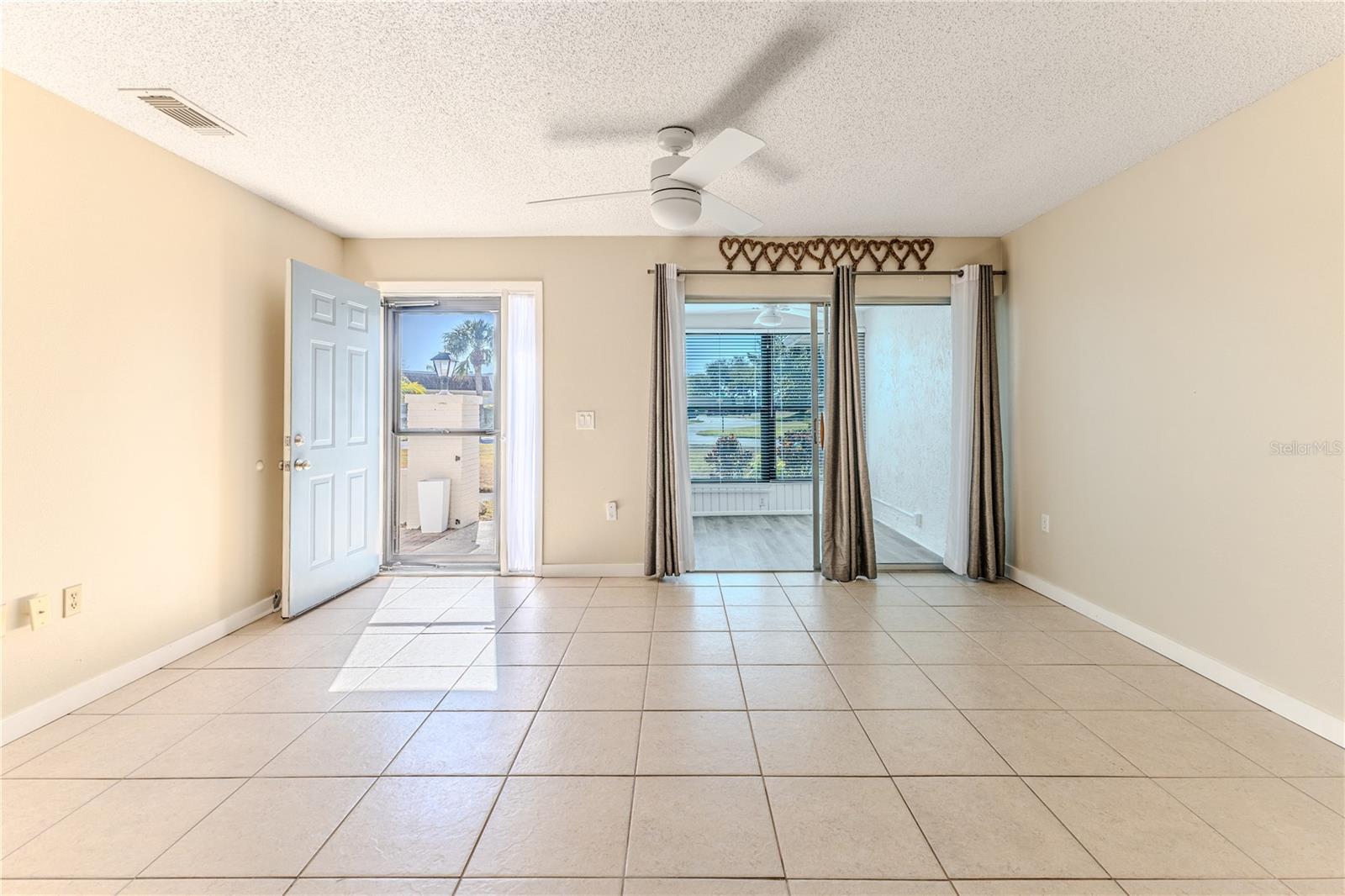 8141 BUGLE CT #1, PORT RICHEY, FL — photo 12