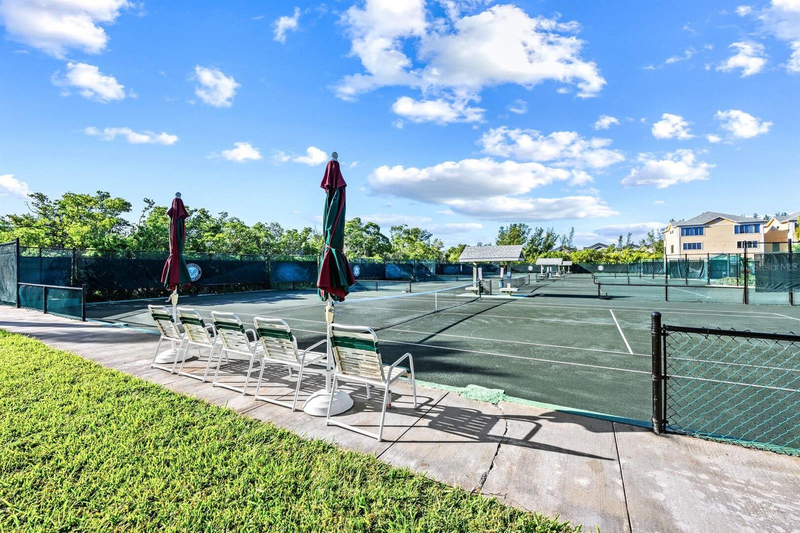 578 - 580 COMPANION WAY, LONGBOAT KEY, FL — photo 4