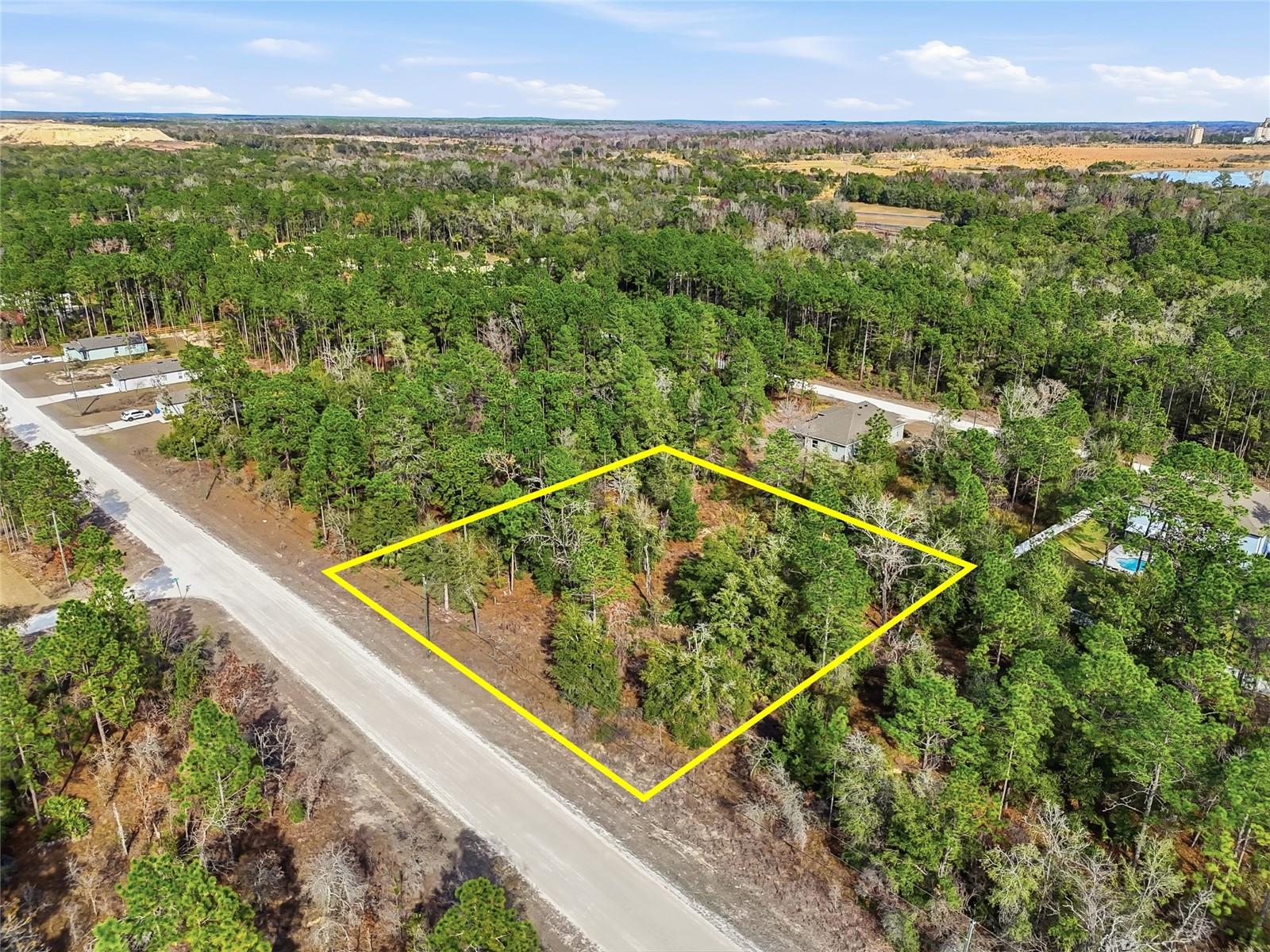 CHIMNEY SWIFT RD, WEEKI WACHEE, FL — photo 15